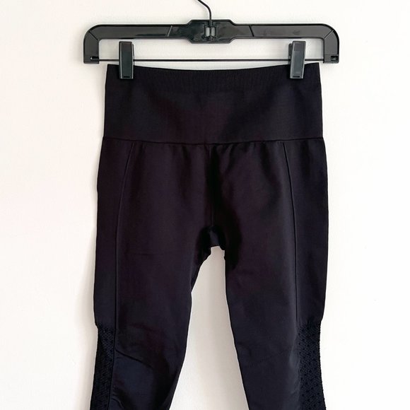 Fabletics Sync Seamless 7/8 High Waist Leggings Size XS - Picture 7 of 13